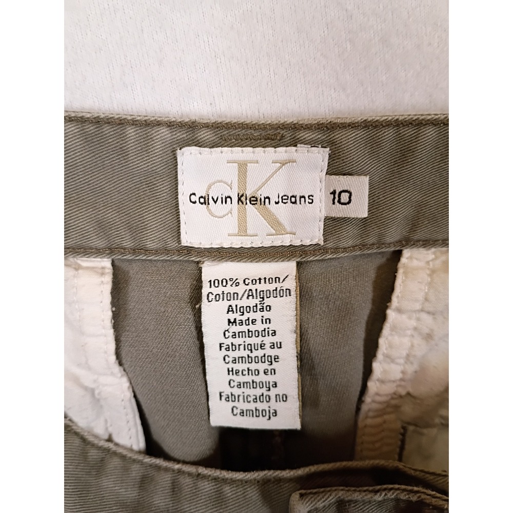 Classic Minimalist Calvin Klein Jeans Womens 10 Olive Green Cotton Chino Shorts - Picture 3 of 7
